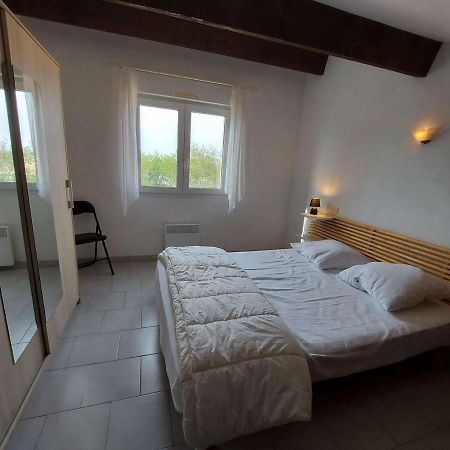 Studio Cabine Mezzanine, 6 Pers, Terrasse Sud, Pres Quai, Parking Prive - Fr-1-326-755 Marseillan  Bagian luar foto